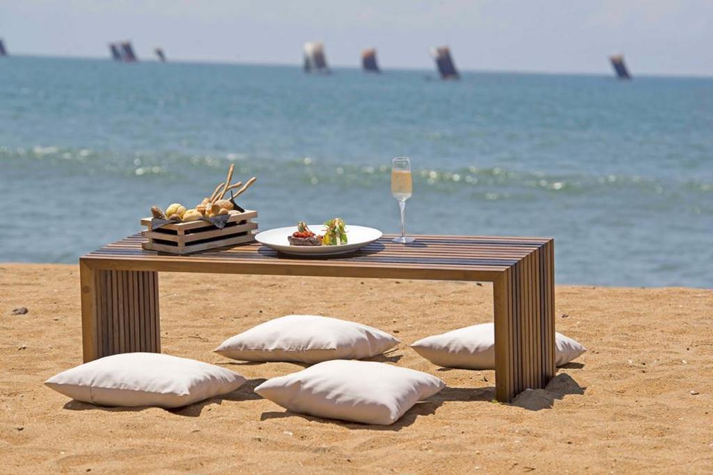 וואיקאל Suriya Resort מראה חיצוני תמונה